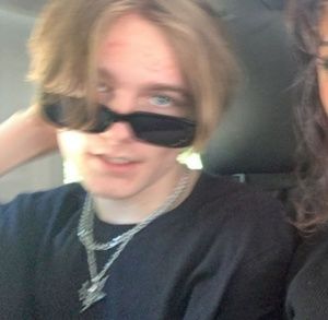 Meet your Posher, Daniel